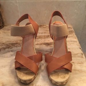 Tommy Bahama leather and cotton espadrilles